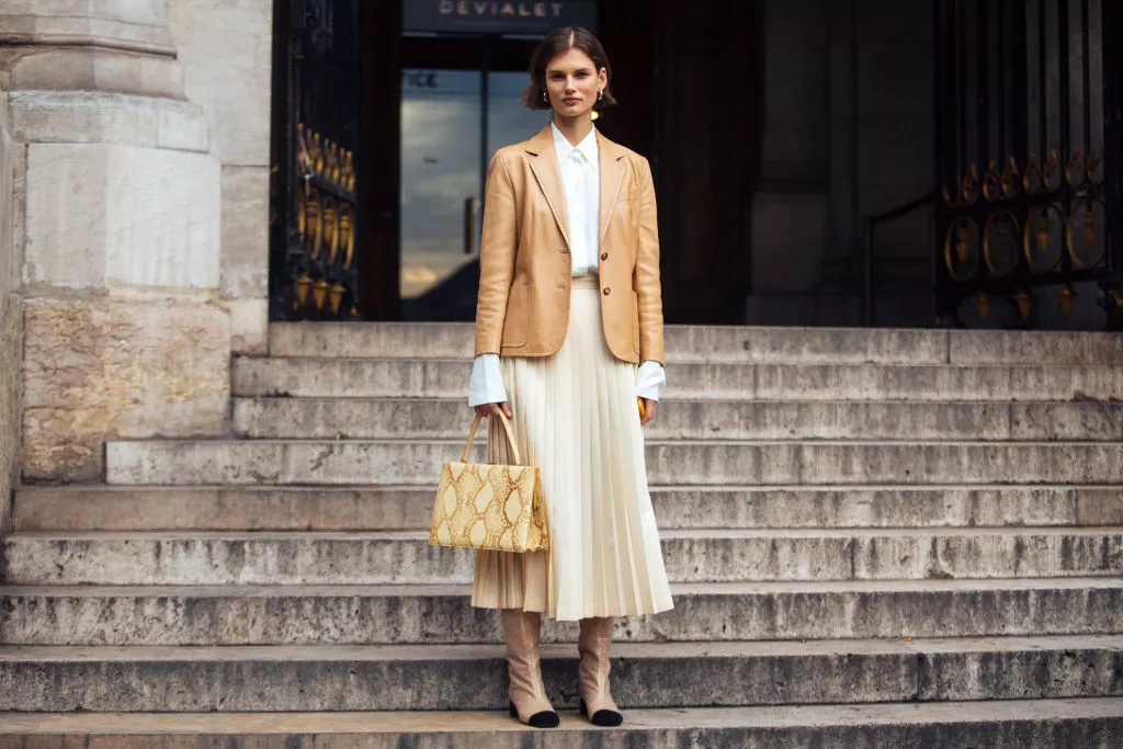 Moda feminina francesa alfaiataria